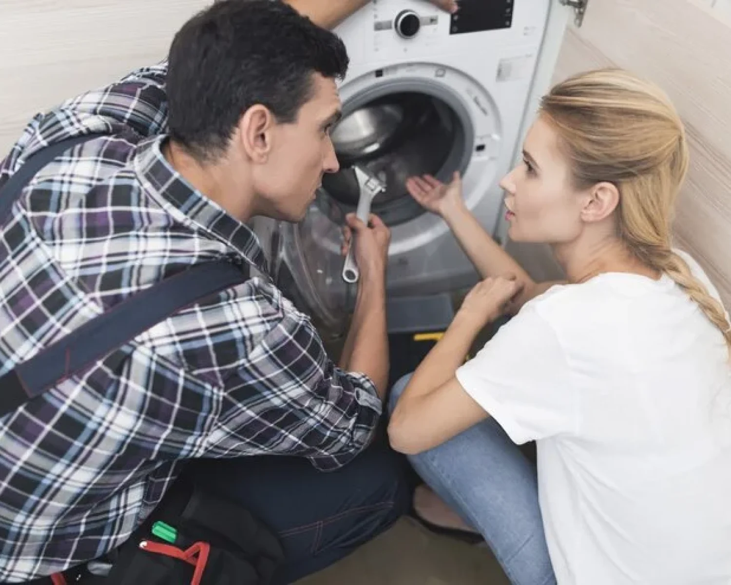 woman-called-repairman-washing-m.webp
